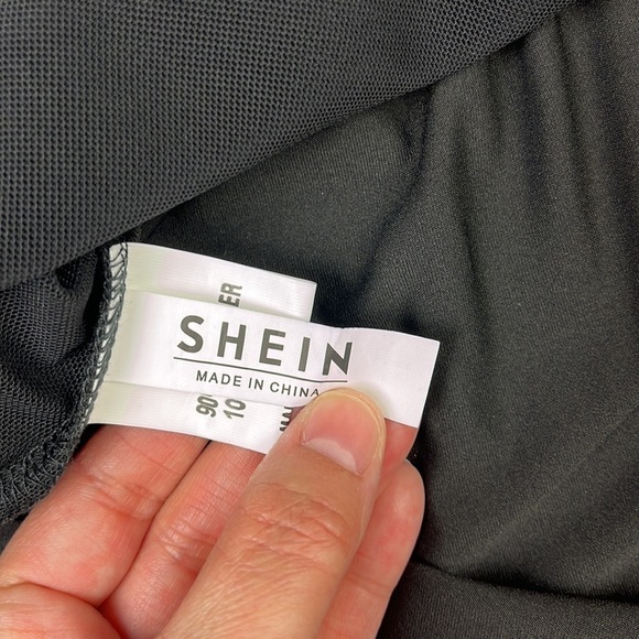 SHEIN Black Mesh Racerback Athletic Tank - Picture 5 of 7